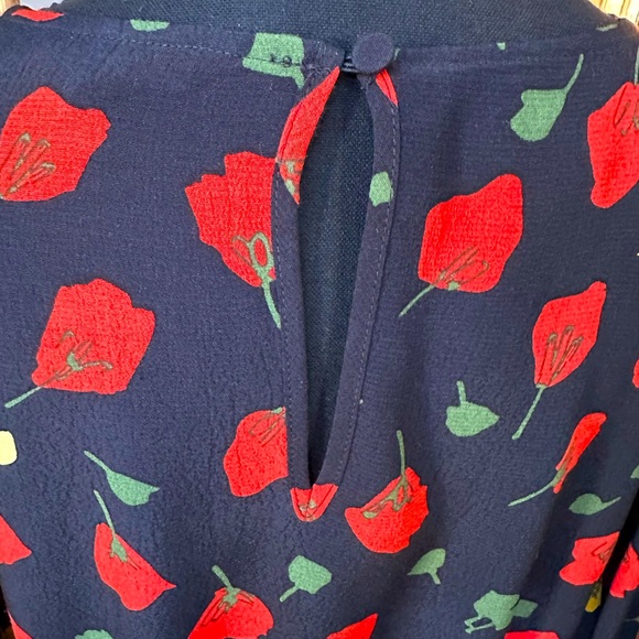 Banana Republic Black Floral Pullover Peplum Blouse - Picture 8 of 9